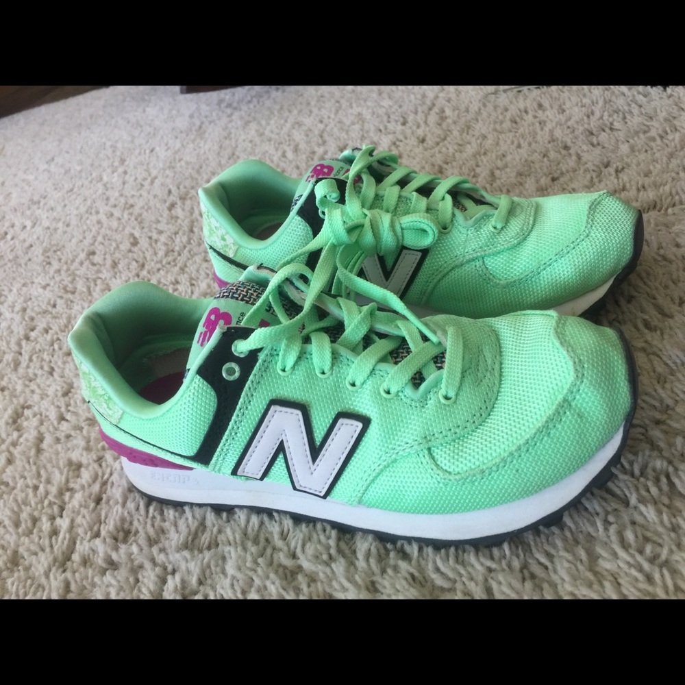 New Balance 574 Sneakers size 7